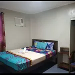 Madid\'S Inn Beach Resort
